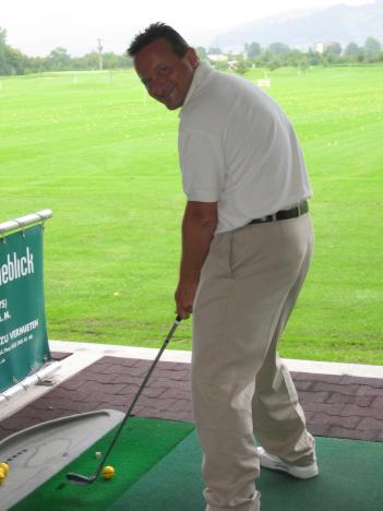 Golf 017.jpg   28kb   26.03.2021 22:21:52